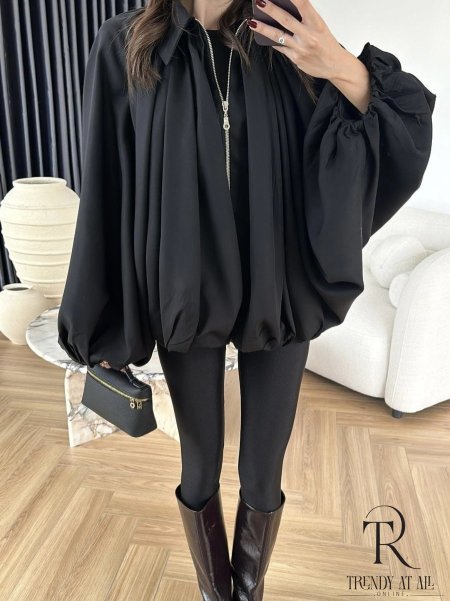 أسود
